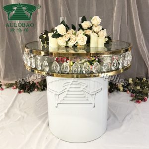 Beautiful Wedding Cake Tables