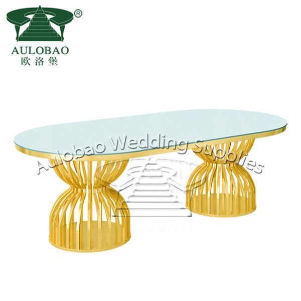 gold wedding table