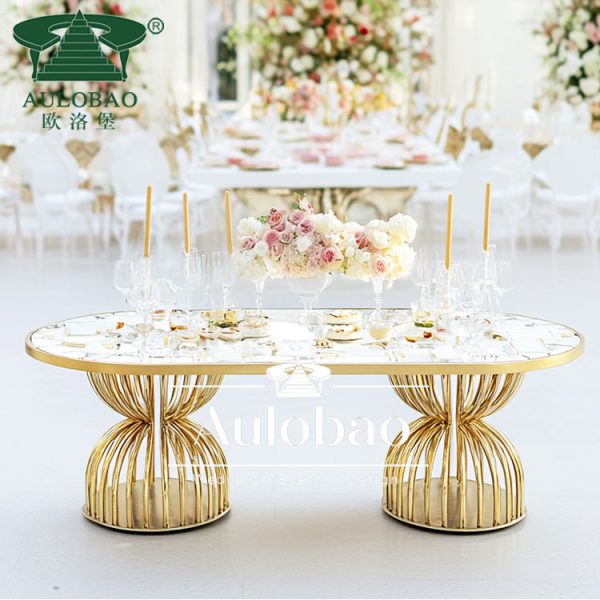 Gold Wedding Table