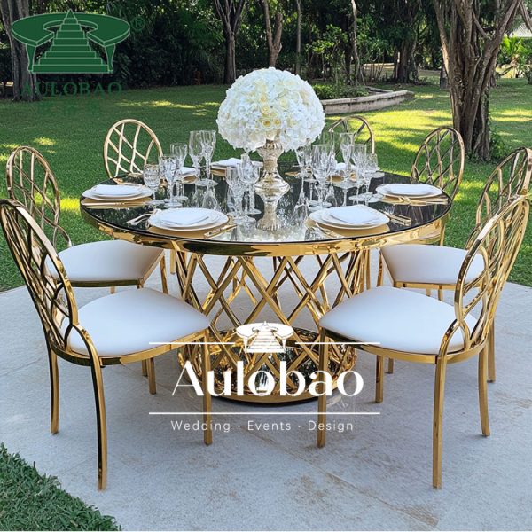 Exclusive Dining Table Set